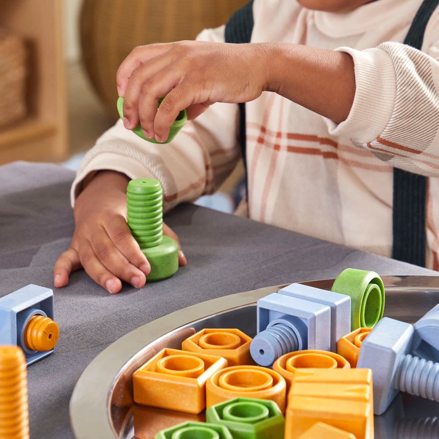 Twisty Tools - Nuts and Bolts Set - 84 pieces