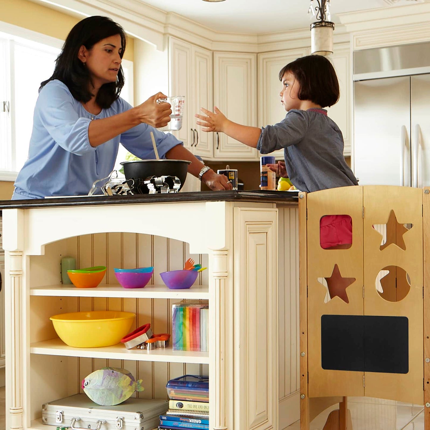Classic Kitchen Helper® Toddler Tower